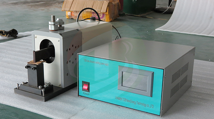 ultrasonic metal welding machine