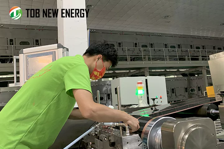 リチウム電池コーティング工程：A面とB面のずれの主な原因と改善策